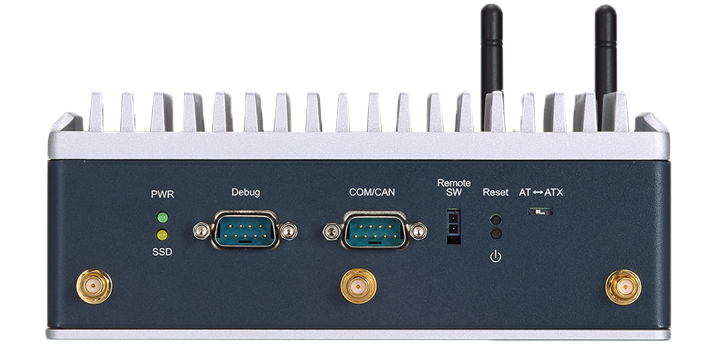 Встраиваемый компьютер Axiomtek CEM510-ONX с разъёмами для подключения Debug, COM/CAN, Remote SW, AT->ATX