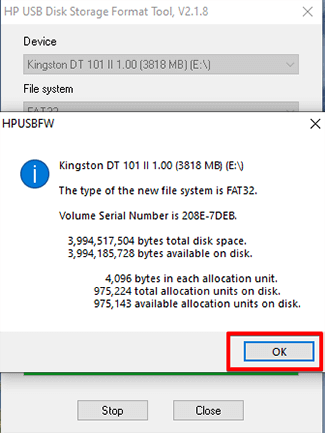 На снимке экрана окна утилиты HP USB Disk Storage Format Tool показаны сведения о загрузочной USB-флешке Выбрана файловая система FAT32. Кнопка «ОК» выделена.