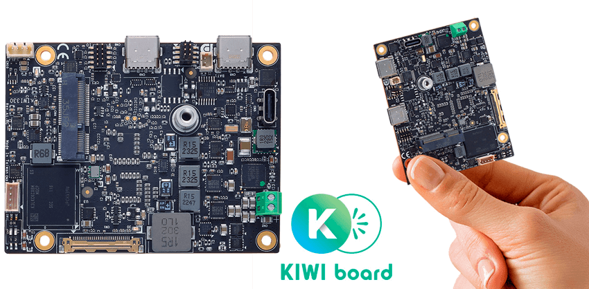 Компактная одноплатная плата Axiomtek KIWI330 размером 72x56 мм, вид сверху и в руке для демонстрации миниатюрности